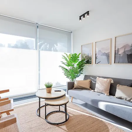 Radiant 1Br Apt In Prime Las Condes Location